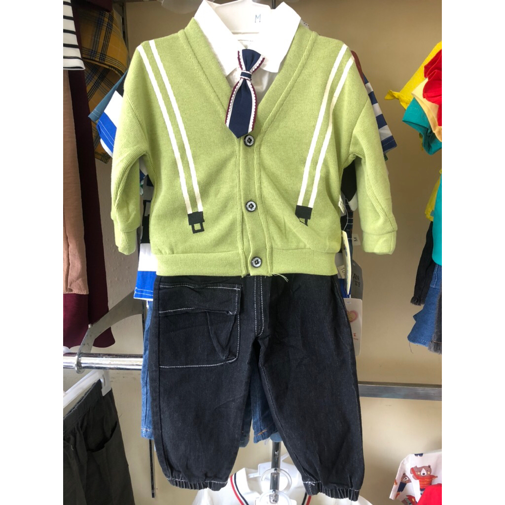 Pakaian anak laki-laki three in one kemeja putih dasi dan celana jeans panjangg