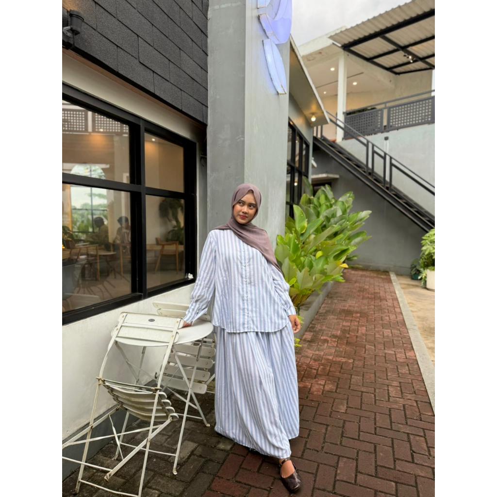 DRESSERIA SETELAN ROK DAN KEMEJA OVERSIZE WANITA SETELAN ROK WANITA KEKINIAN 2026 SETELAN ROK WANITA