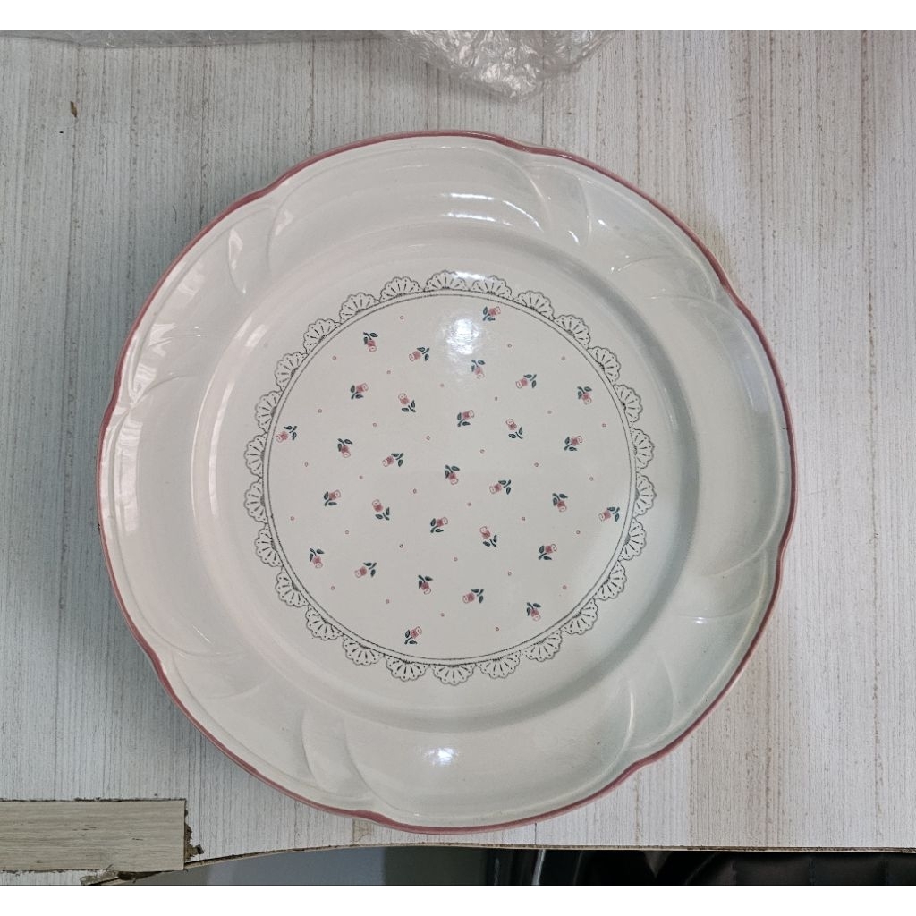 Piring keramik jadul