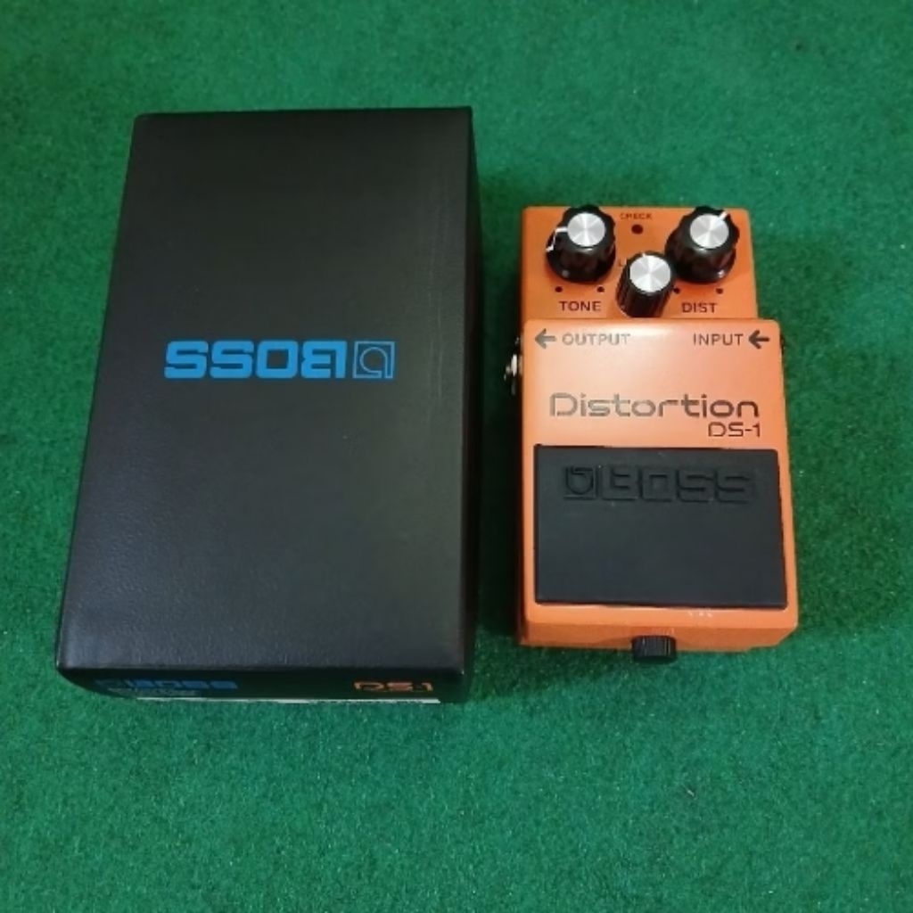 Boss Distortion DS-1 Effect Guitar Efek gitar Boss DS 1