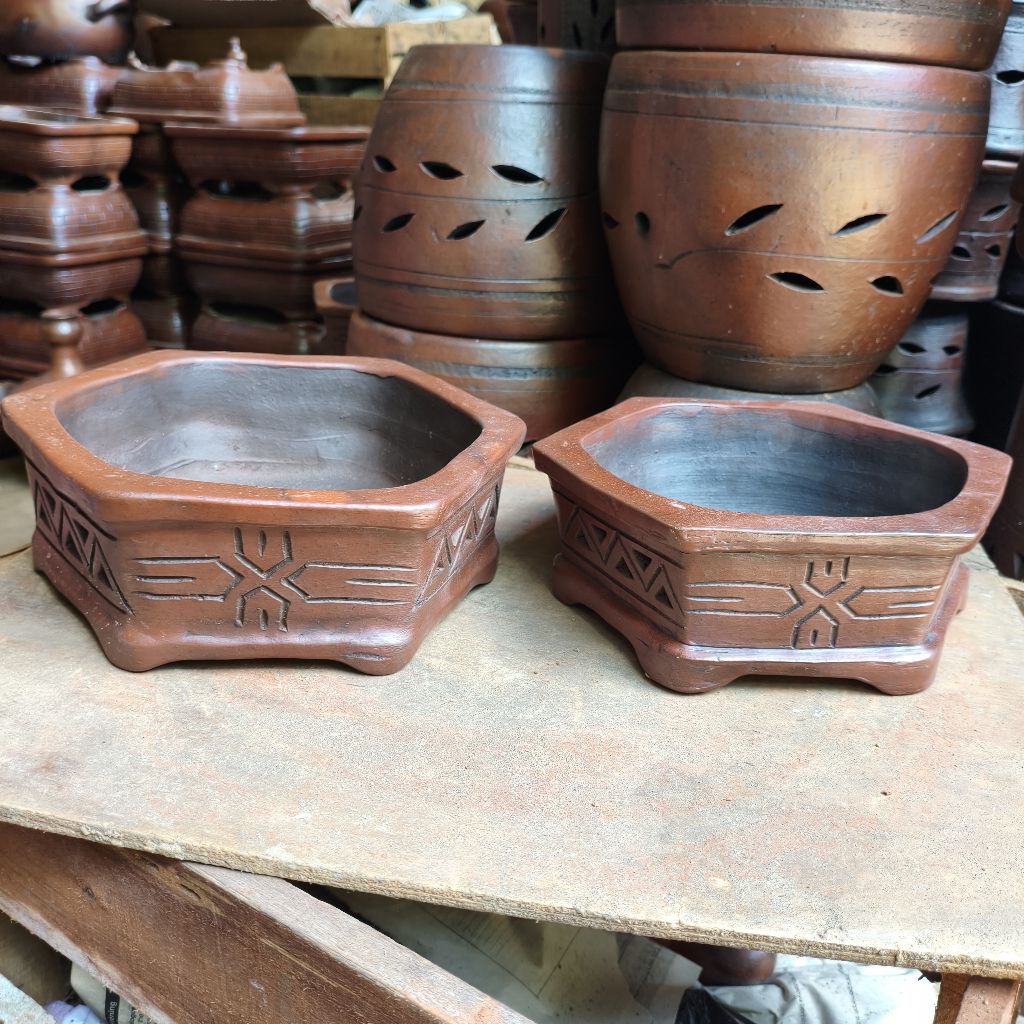 Pot Bonsai Segi Enam