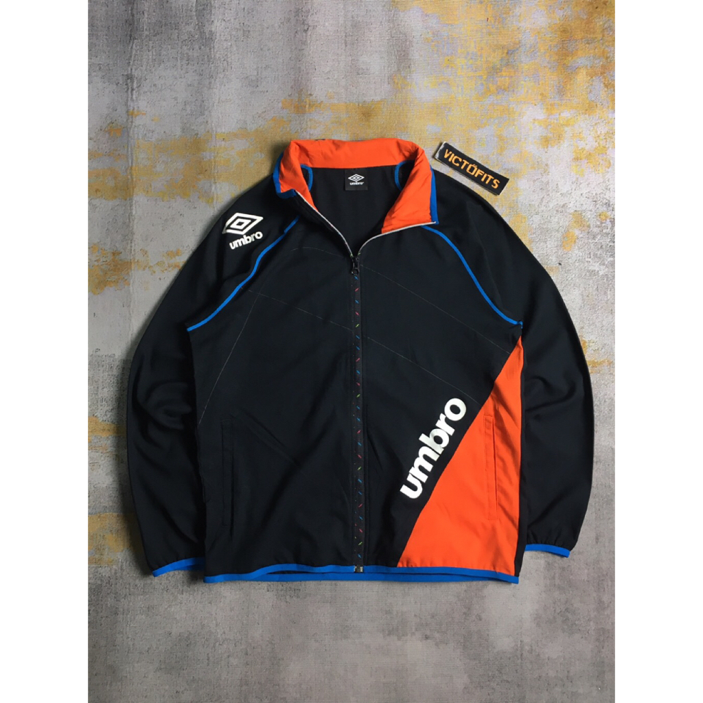 Jaket Windbreaker Umbro