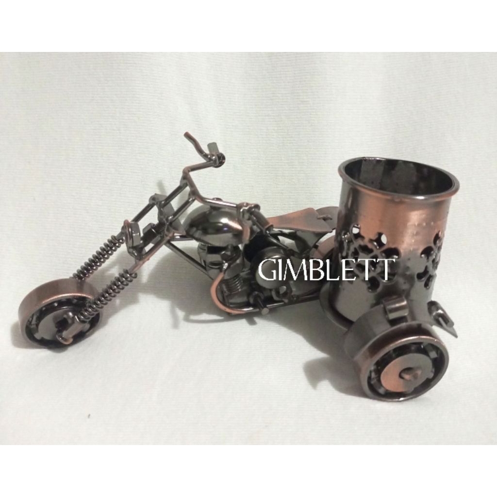 MINIATUR SEPEDA MOTOR BESI ANTIK KERANJANG DEKORASI VINTAGE