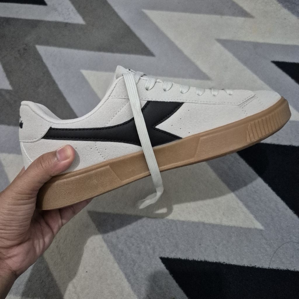 Diadora Pizora - Men's Sneaker Shoes, Beige