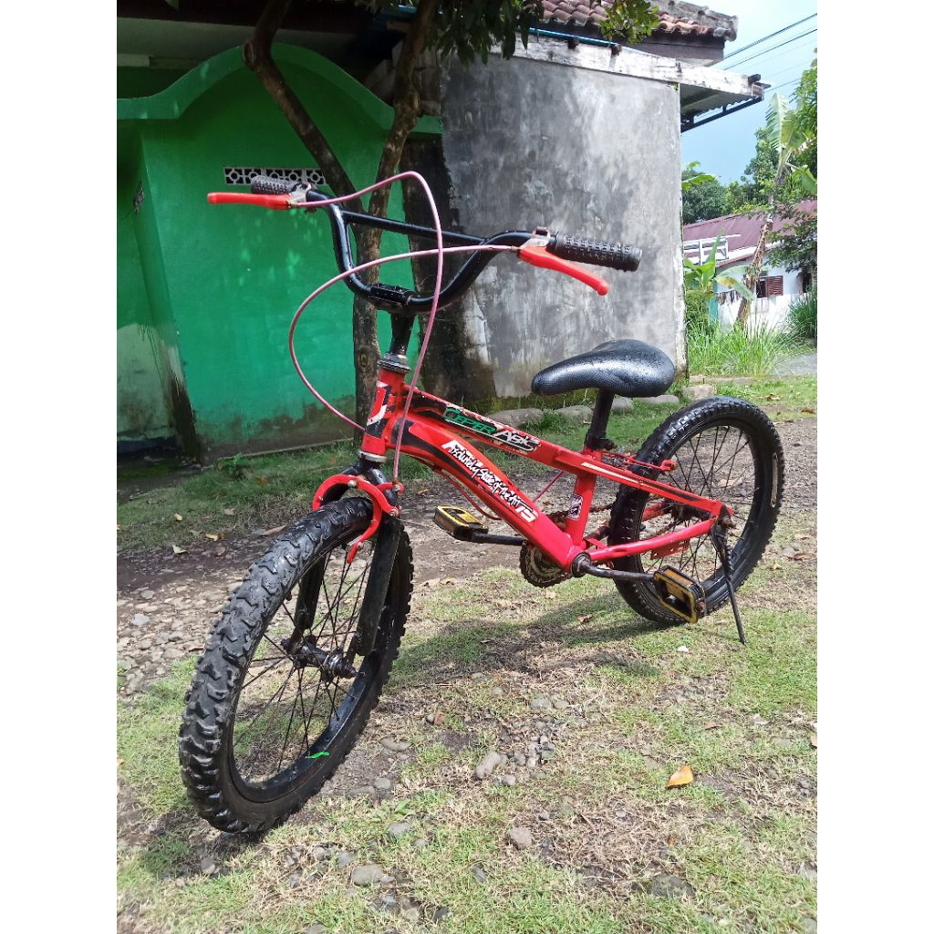 SEPEDA ANAK UKURAN 18 BEKAS