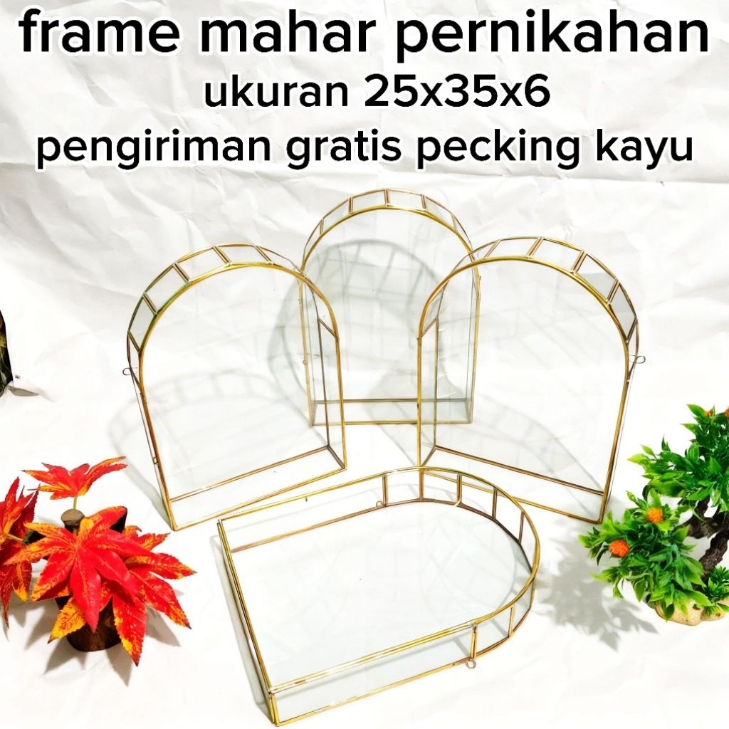 box mahar pernikahan / frame kubah kaca lis kuningan