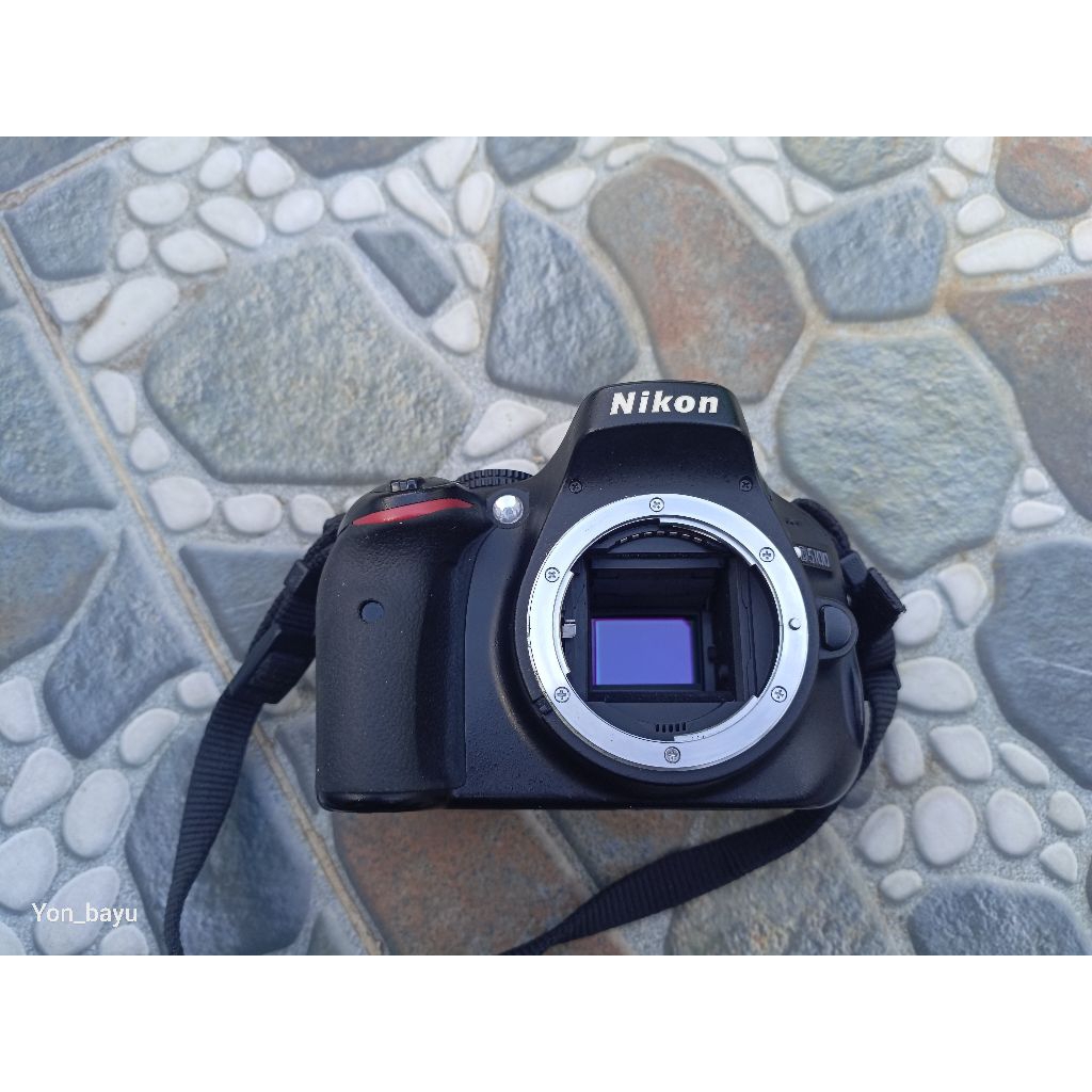 Nikon D5100 Body / Minus