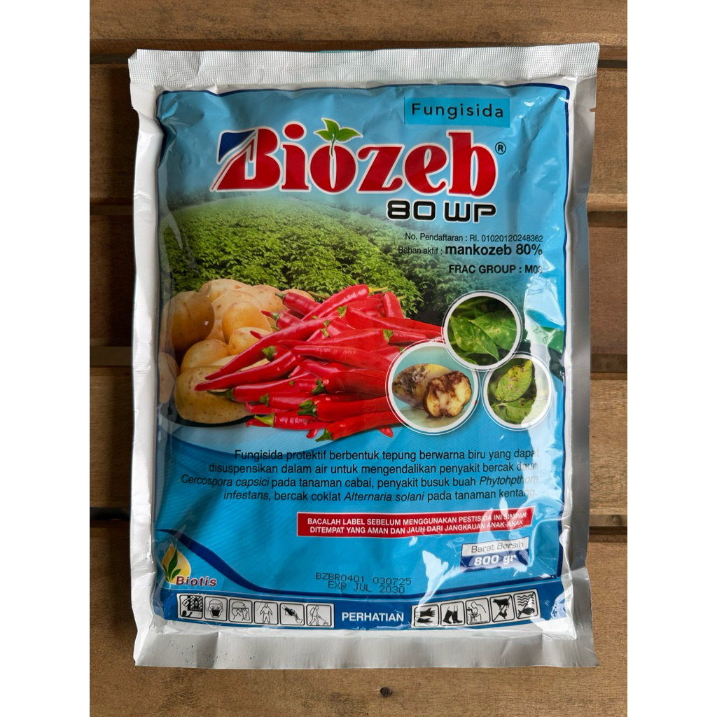 Fungisida Mancozeb Biru Biozeb 80 WP 800 gram - Fungisida perlindungan tanaman jadi segala jamur