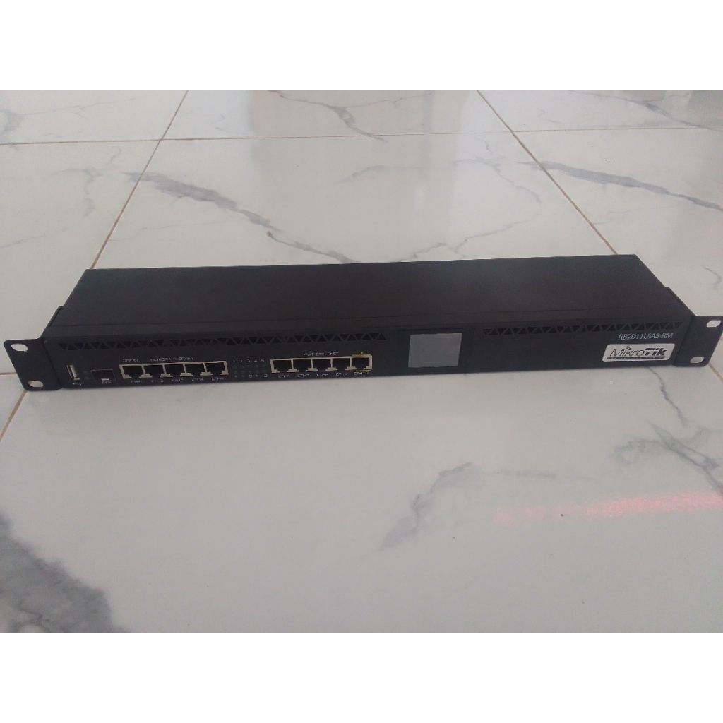 Mikrotik RB2011UiAS-RM