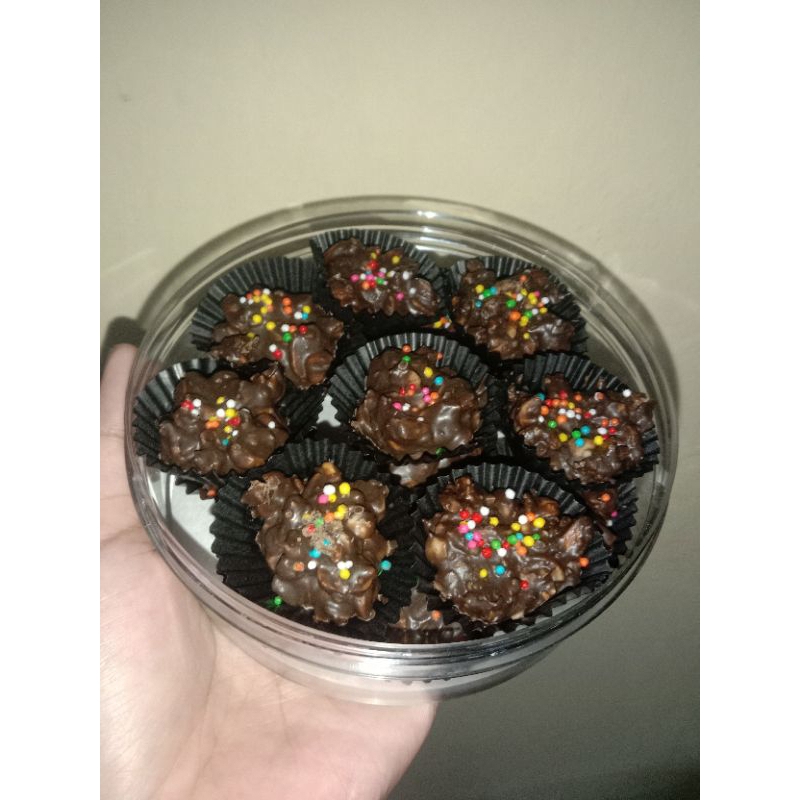 Coklat Kacang Kue Lebaran