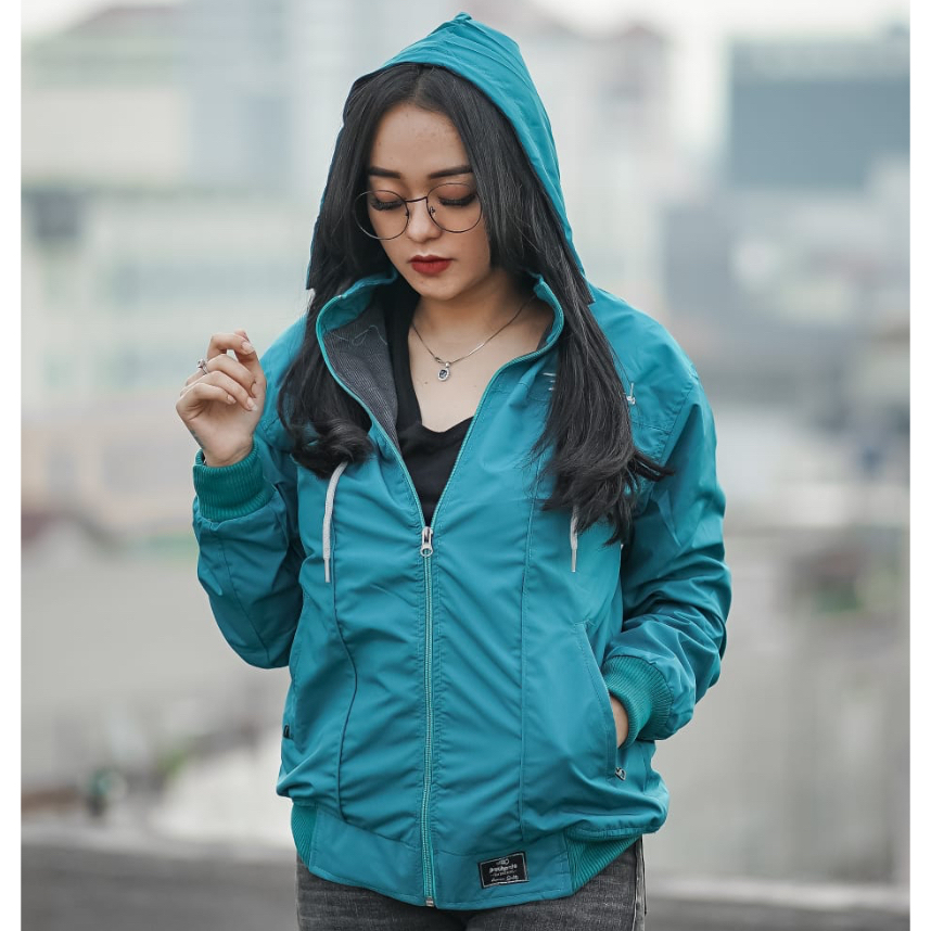 Brotherdo jaket wanita parasut polos windproof model simpel