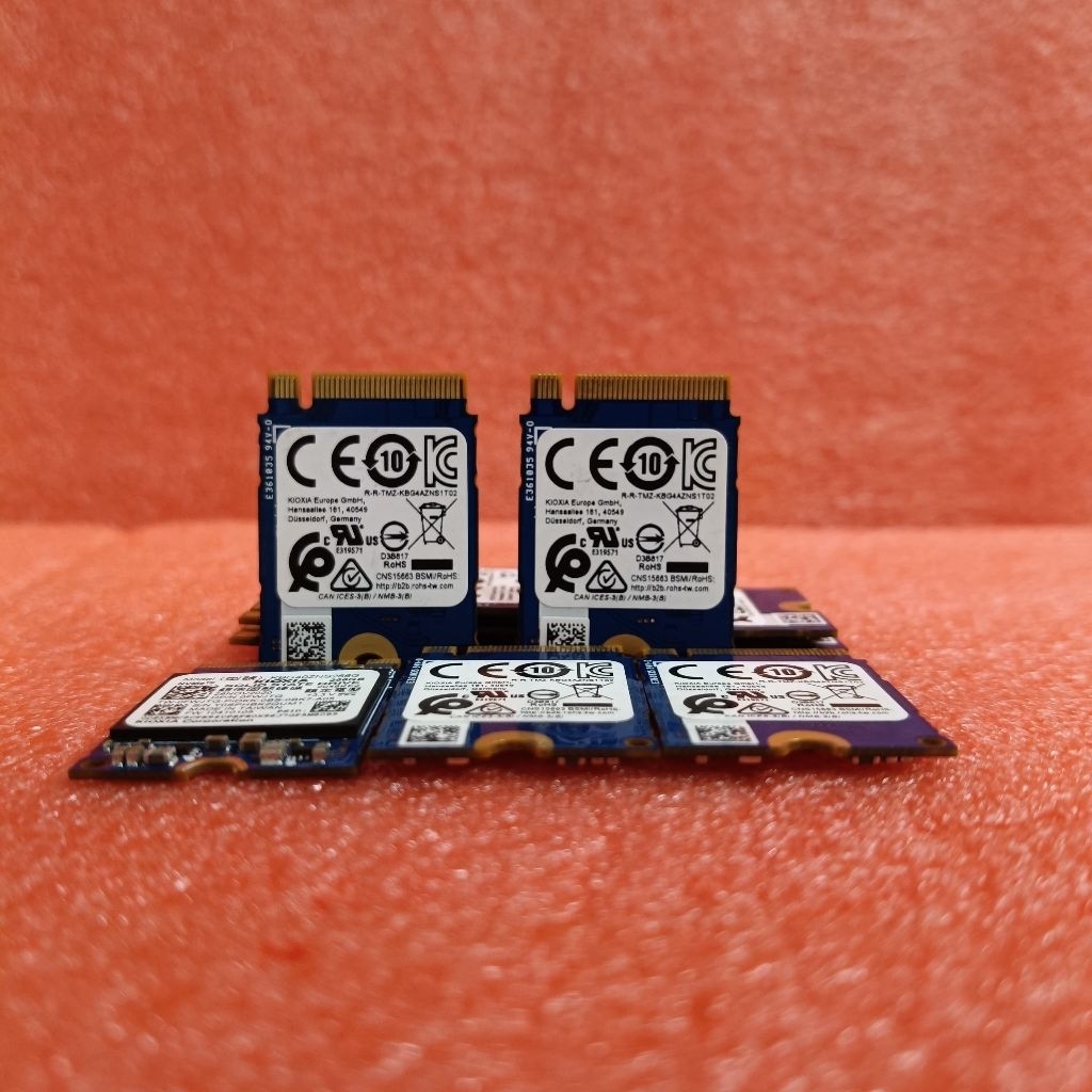 Kioxia SSD NVMe 256GB Model KBG40ZNS256G M.2 2230 PCIe Gen3 x4 Kapasitas 256GB For laptop,pc dan Aio