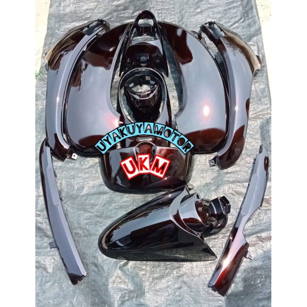 full body halus scoopy fi 2013-2016 warna hitam Xiralic merah