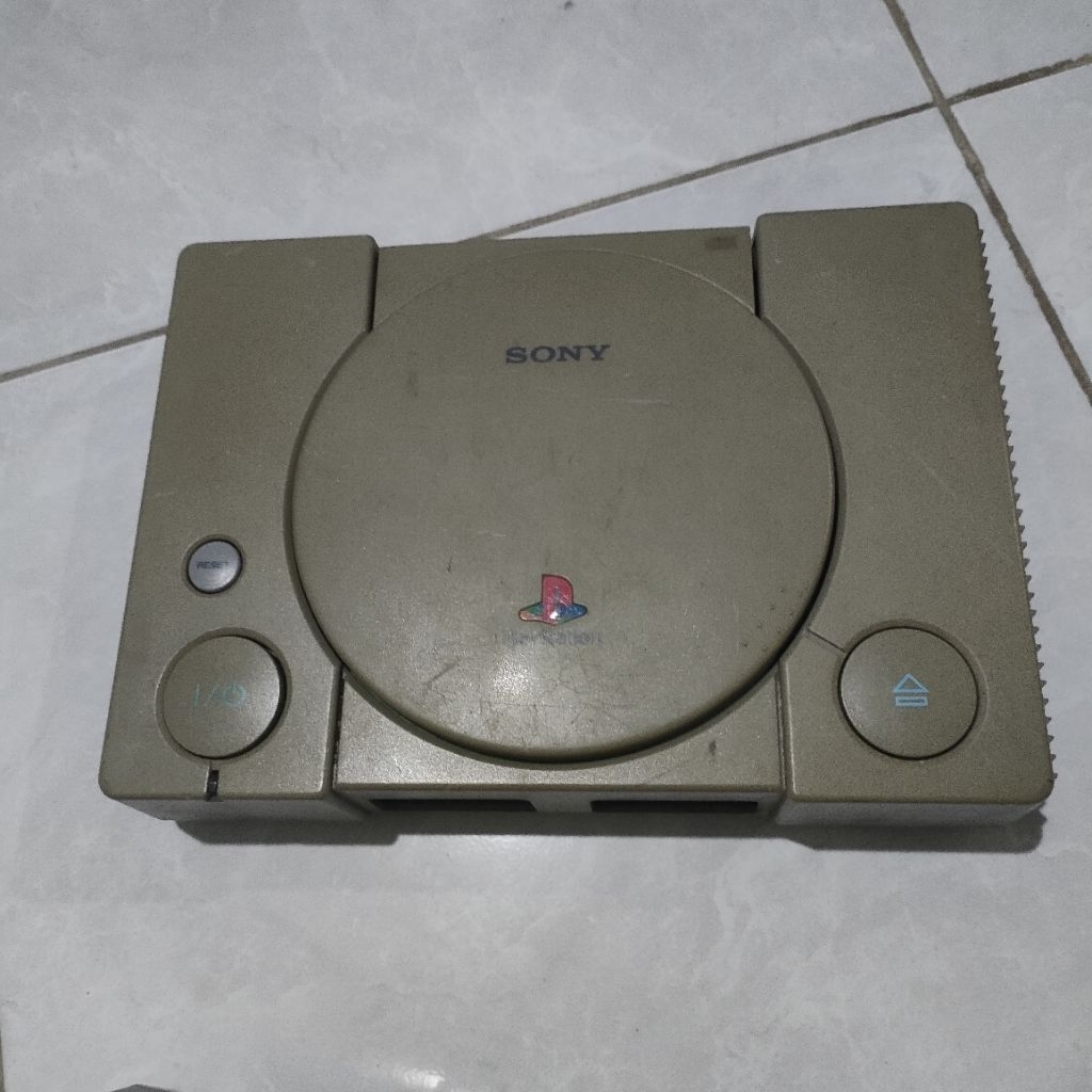 BOX/CASING PS 1 FAT SONY PLAYSTATION.