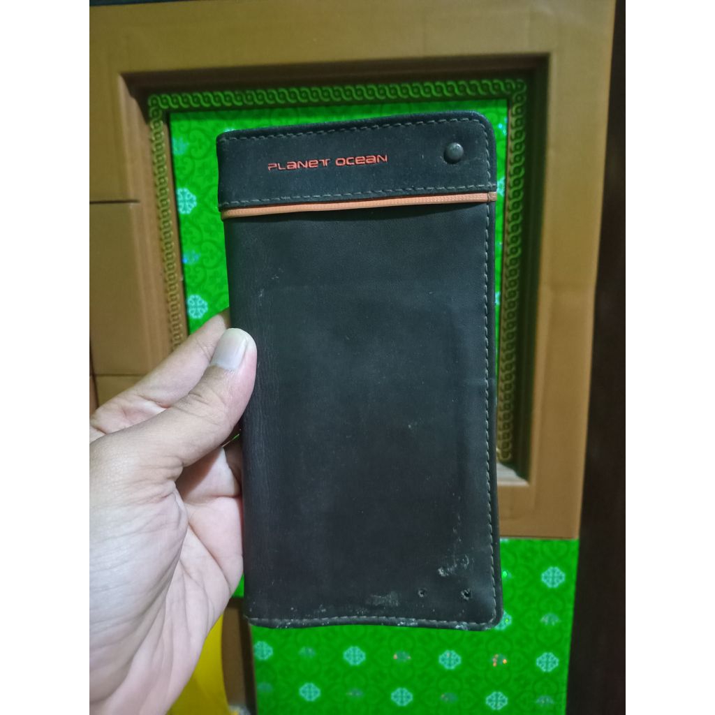 DOMPET PANJANG PLANET OCEAN