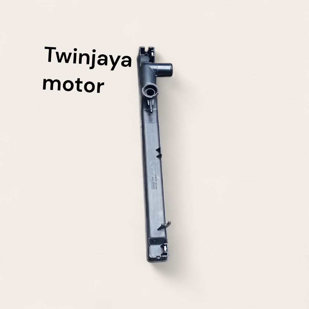 upper tank radiator escudo 1,6/cover radiator escudo