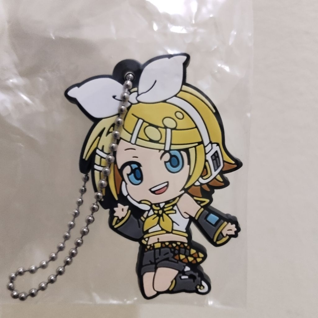 Keychain Gachapon Vocaloid Kagamine Rin