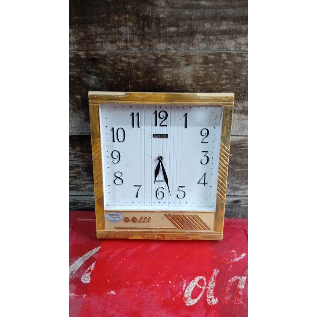 Jam dinding 75rb jadul antik kuno lawas vintage display
