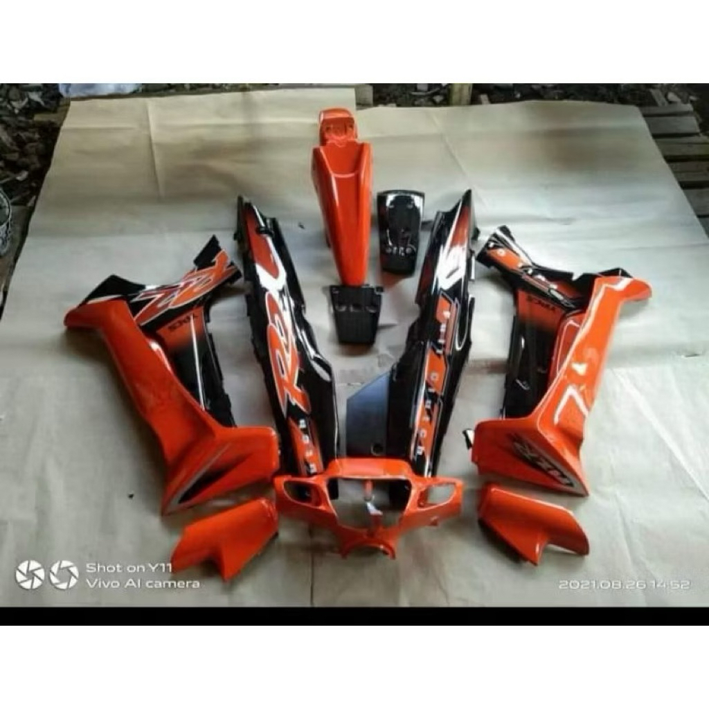 Cover bodi Fizr full set bodi motor Yamaha Fizr fiz r full clucth orange hitam 2002