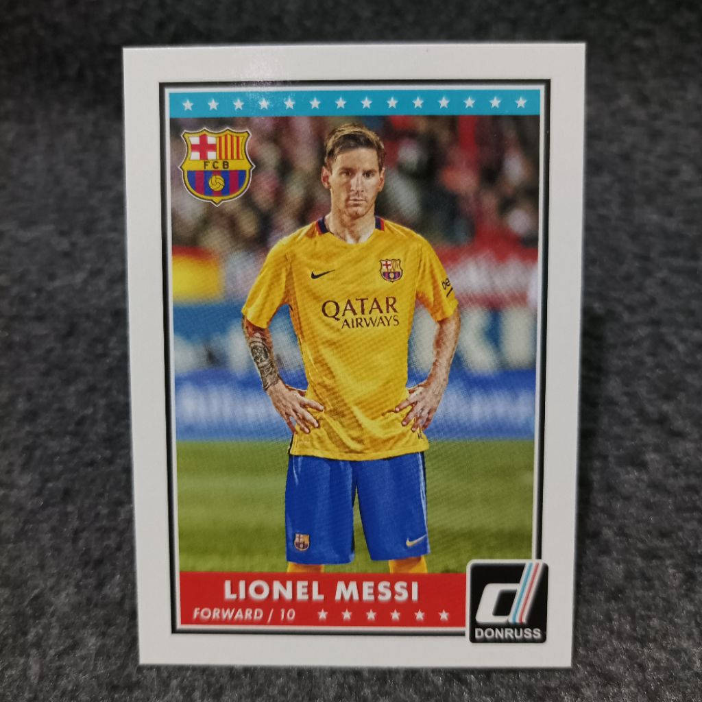 Donruss soccer 2015 lionel messi #68 (FC barcelona)