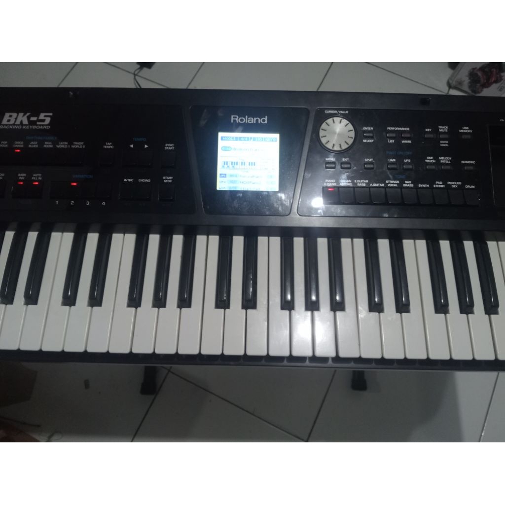 keyboard Roland BK 5