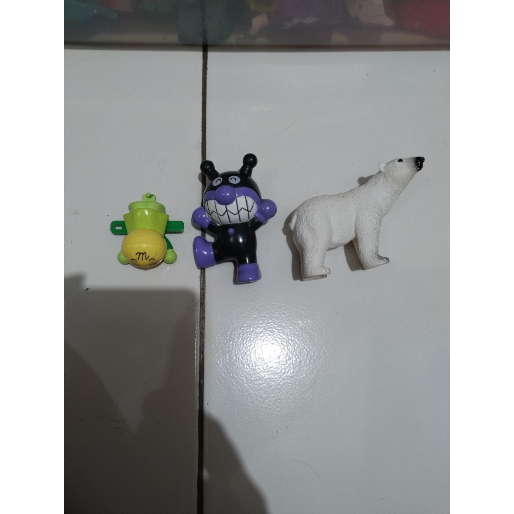 preloved mainan anak figur anpanman beruang