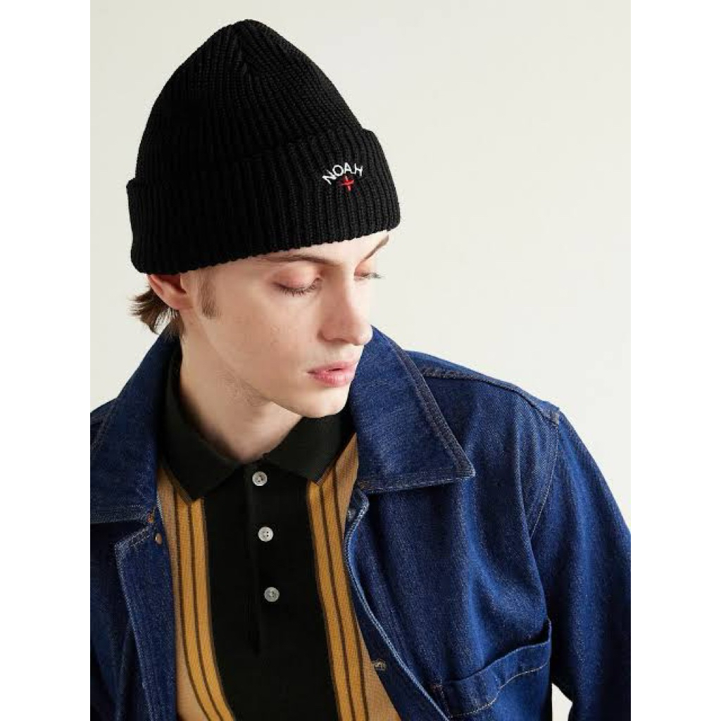 NOAH CORE LOGO BEANIE HAT BLACK