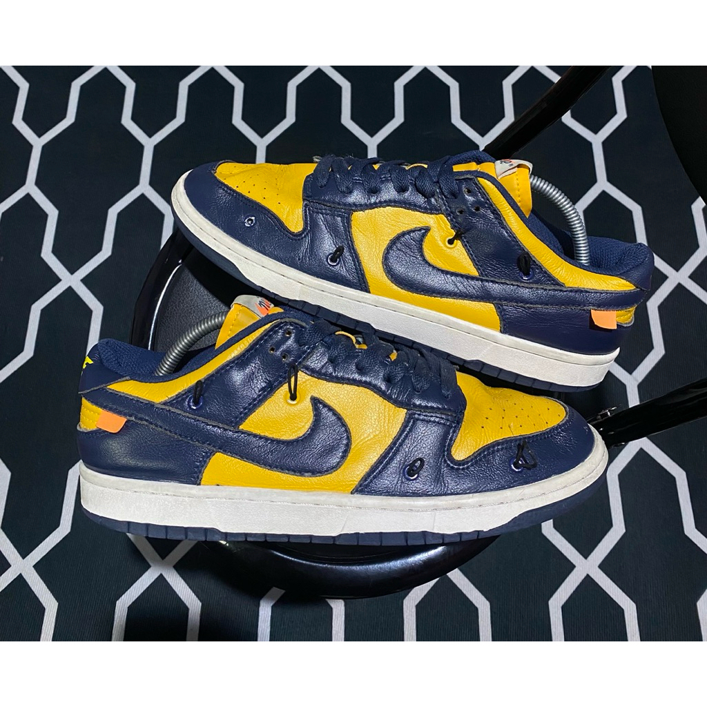 nike dunk low x off white