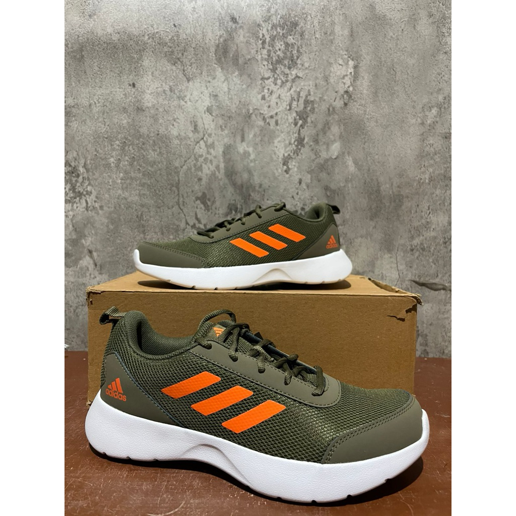 Sepatu Lari Pria Adidas Original Resmi BNIB