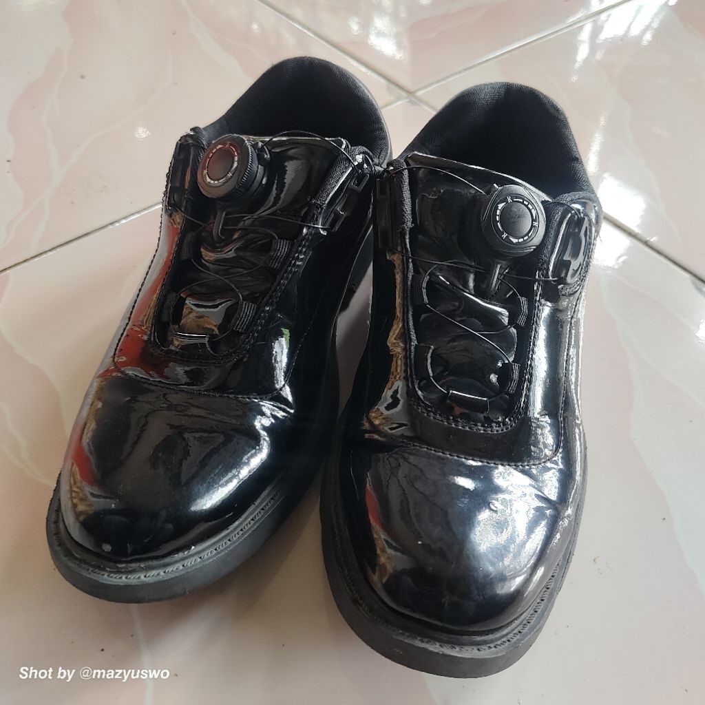 Sepatu Tali Putar Spartan TNI Polri Preloved Original Size 39