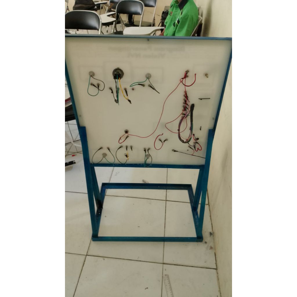 Trainer Sistem Penerangan Sepeda Motor Vixion NVL