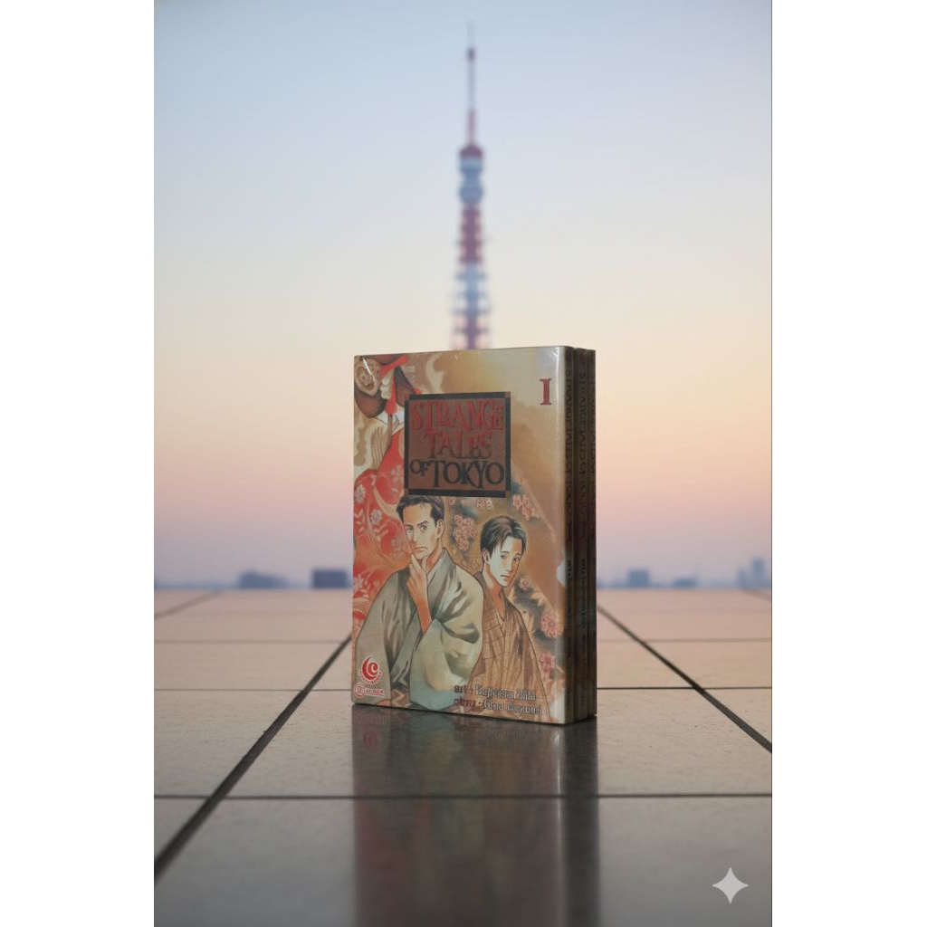 Strange Tales of Tokyo - Koleksi Wajib Pecinta Manga