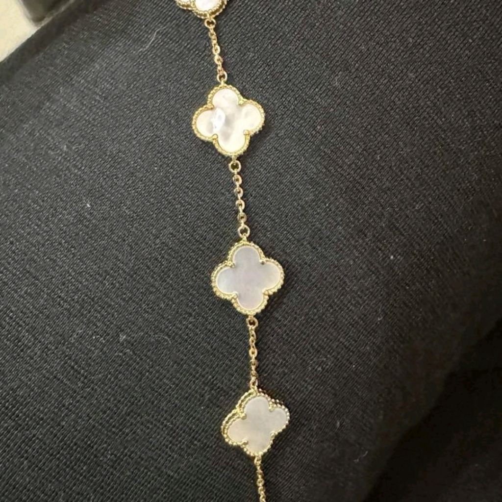 Gelang Clover Warna Putih Perak Import 925