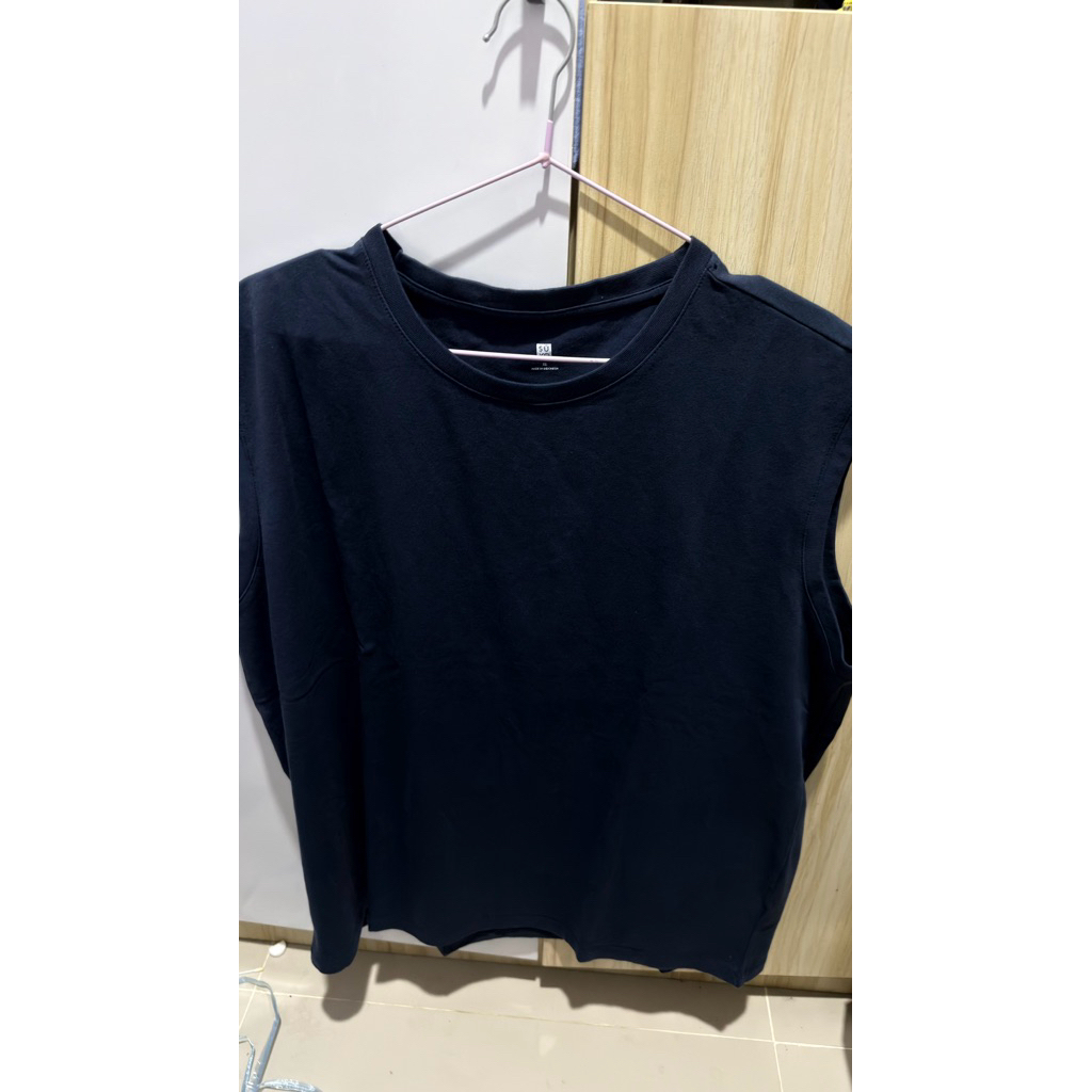 Suko Kaos Kerah Bulat Tanpa Lengan Pria Ukuran XL