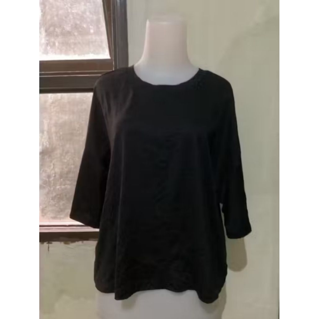 crop olahraga wanita STL hitam L tp 2XL