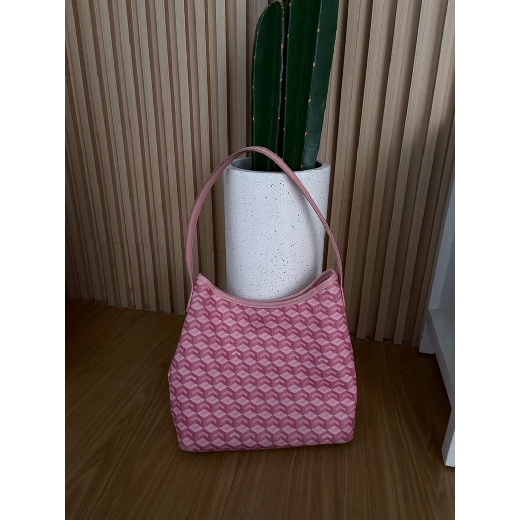 Alesso Medium Pink Christy Ng