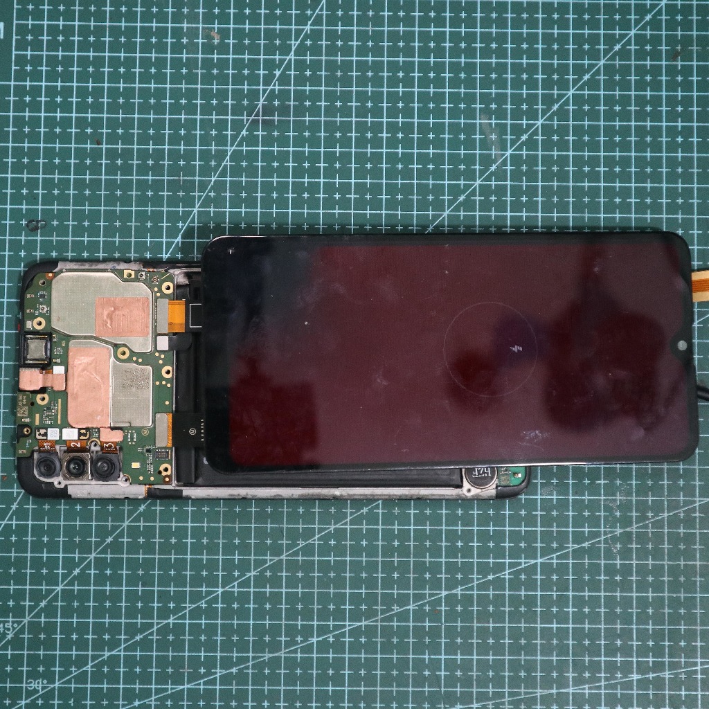 LCD Bekas Rusak Samsung A10s SM-A107 Sudah Test Lampu Backlight Nyala Garis / Tompel