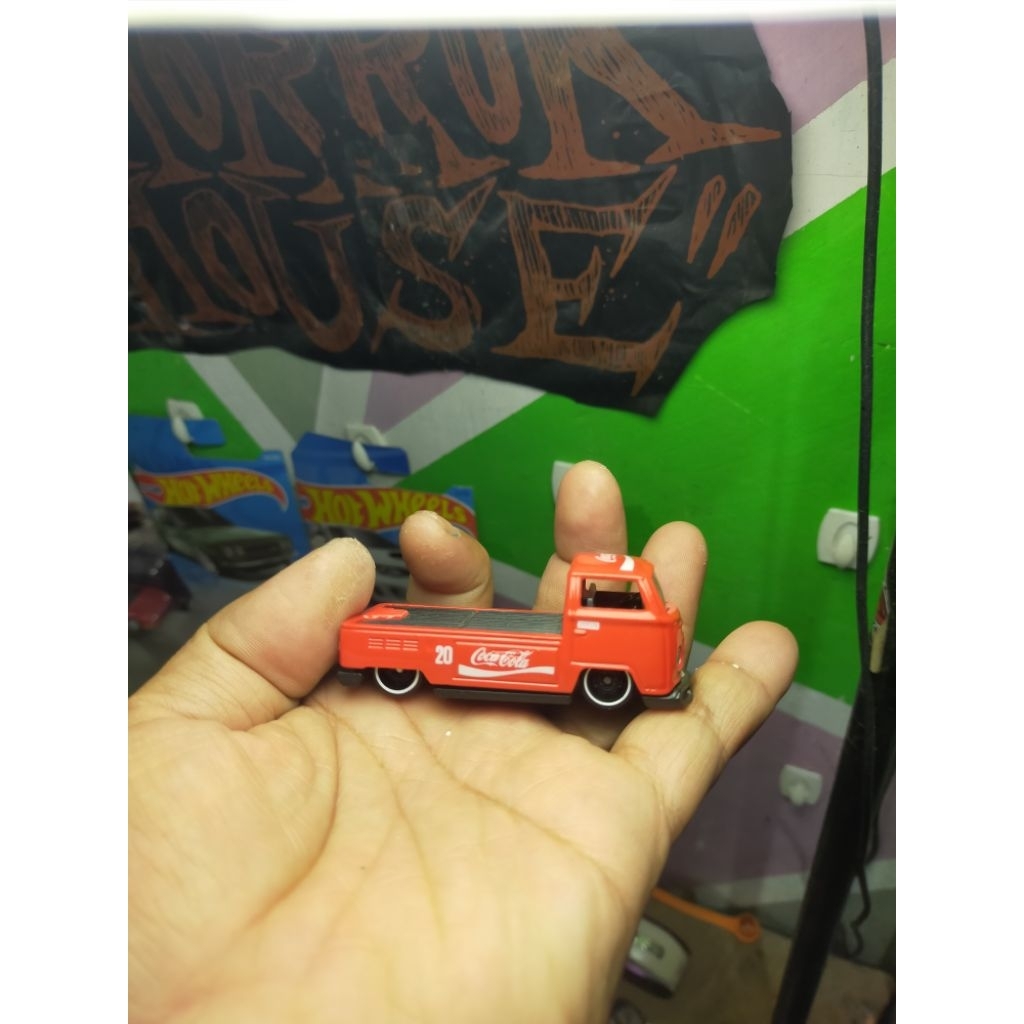 hotwheels VW t2 pickup custom coca