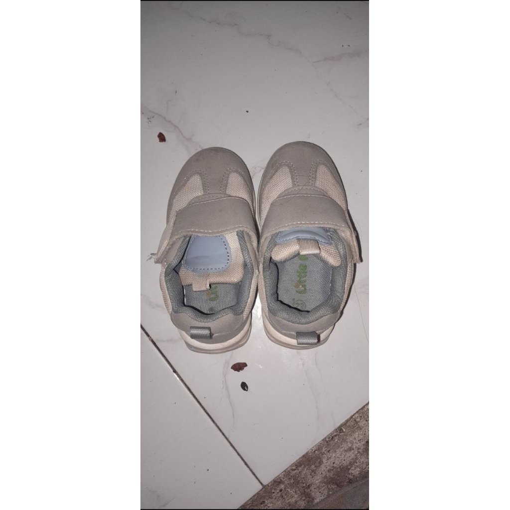 preloved sepatu little m anak laki-laki/perempuan