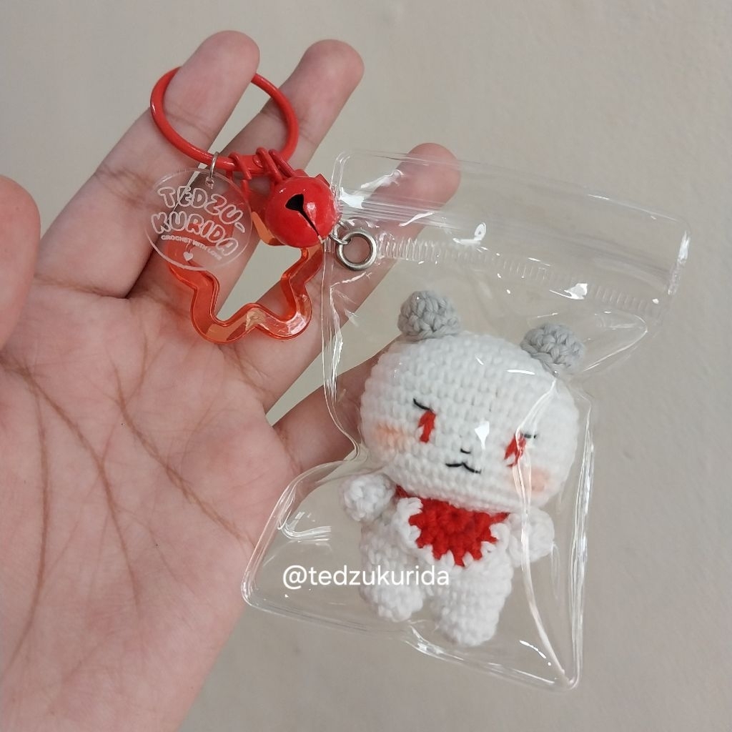 PLAVE MMMM rajut keychain/ Mini PLAVE