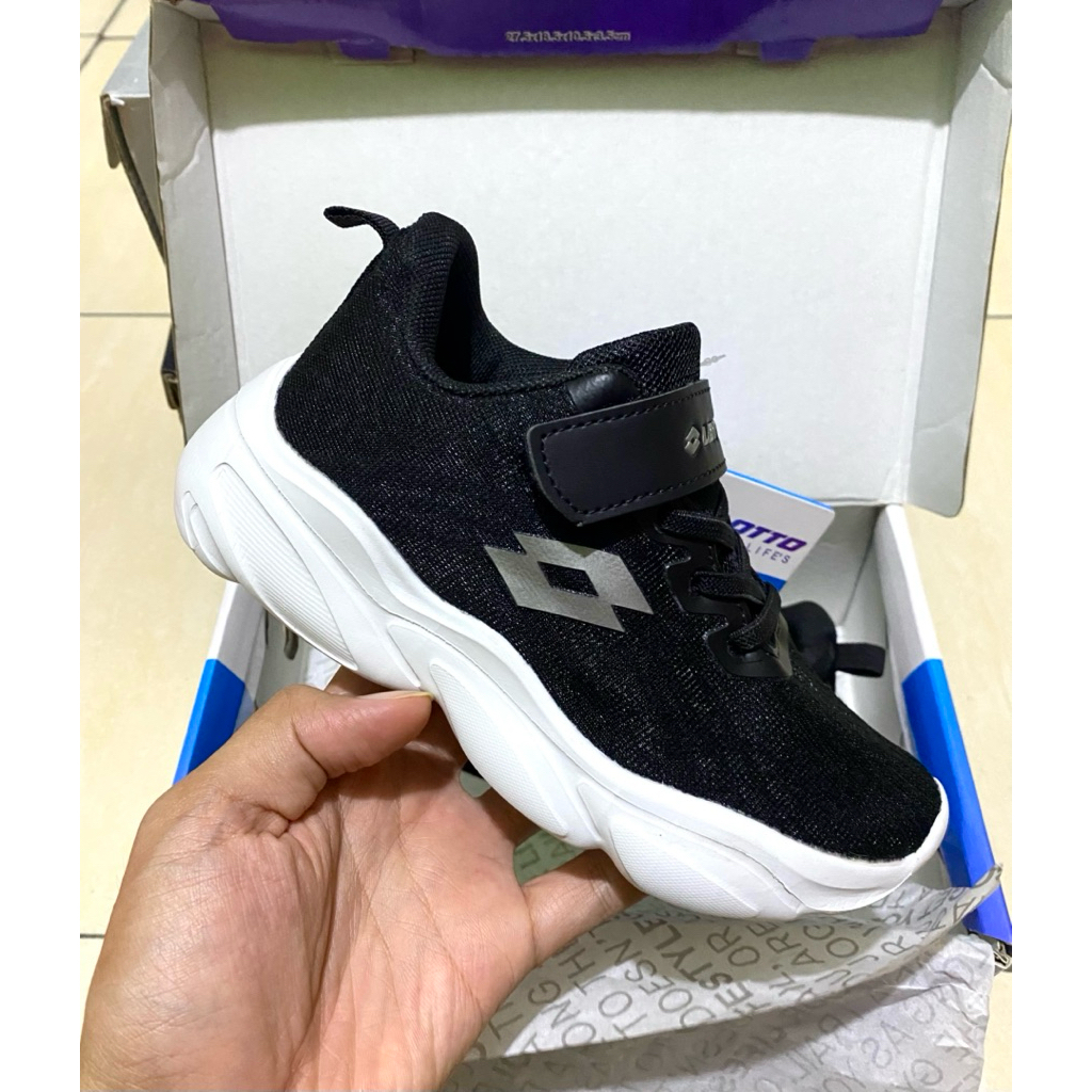 SEPATU LOTTO ANAK ORIGINAL