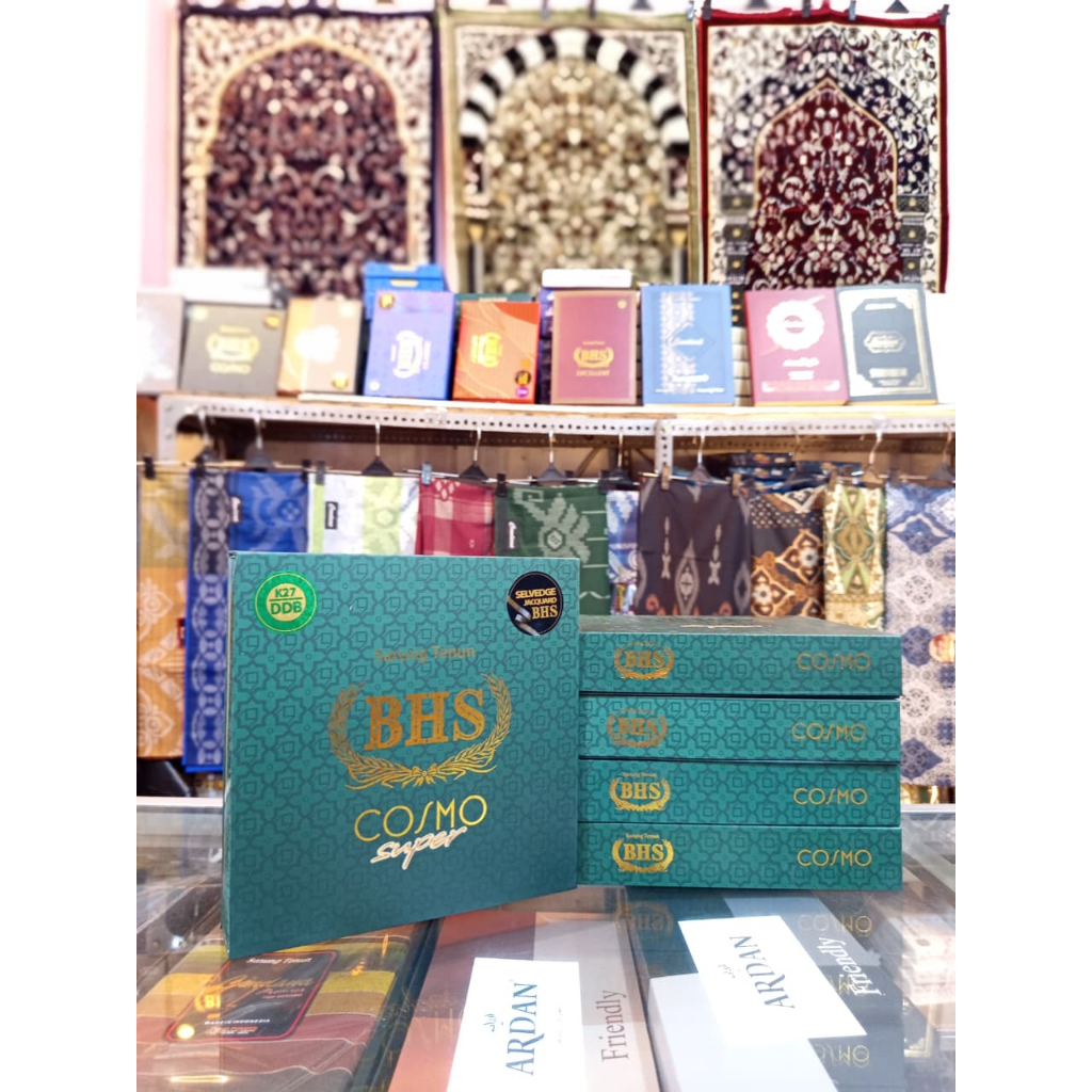 Sarung BHS Cosmo Gold Hitam Polos | Sarung BHS Gold Putih Polos