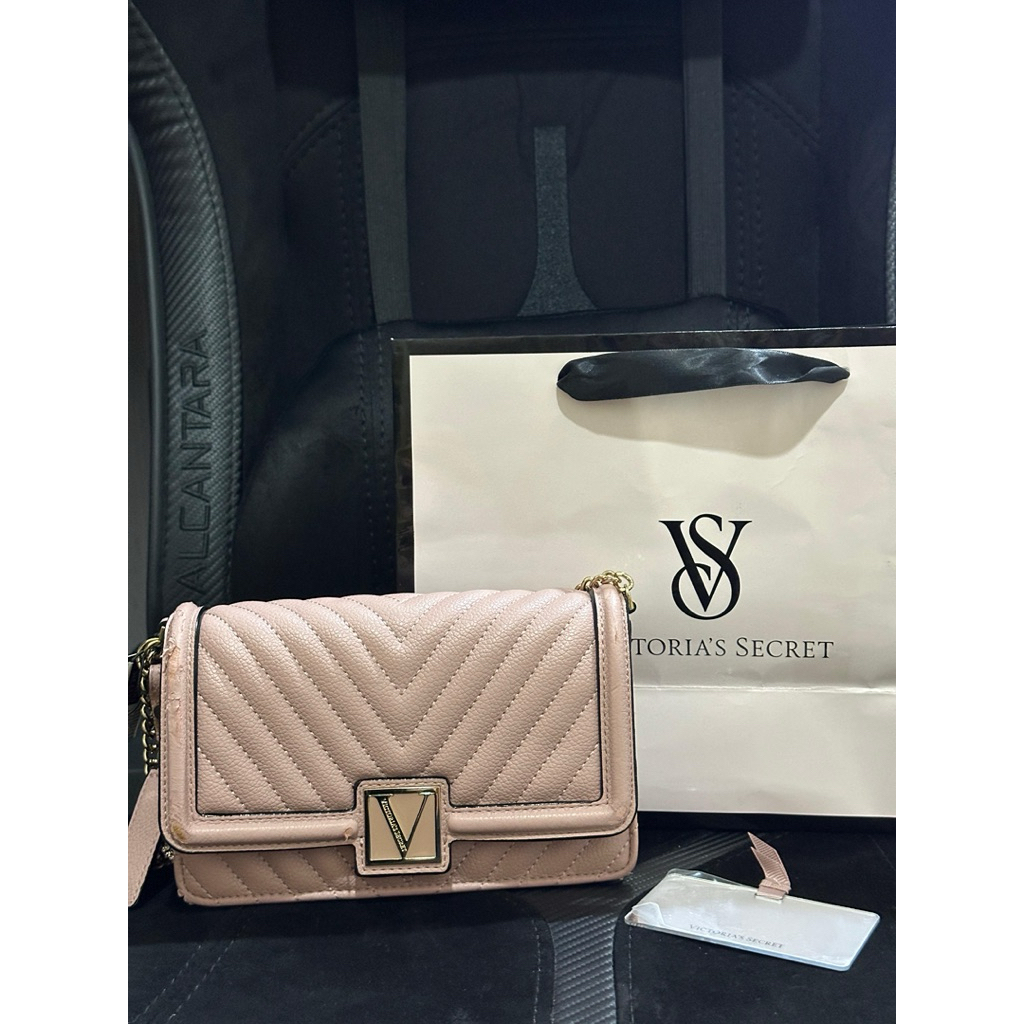 The Victoria's Secret Mini Shoulder Bag - Blush Pink - Preloved