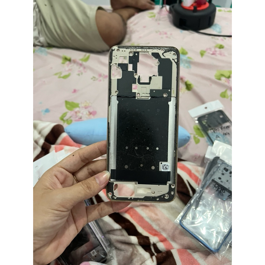 BEZZEL OPPO A11/A5/A9 2020 MINUS LECET SEDIKIT
