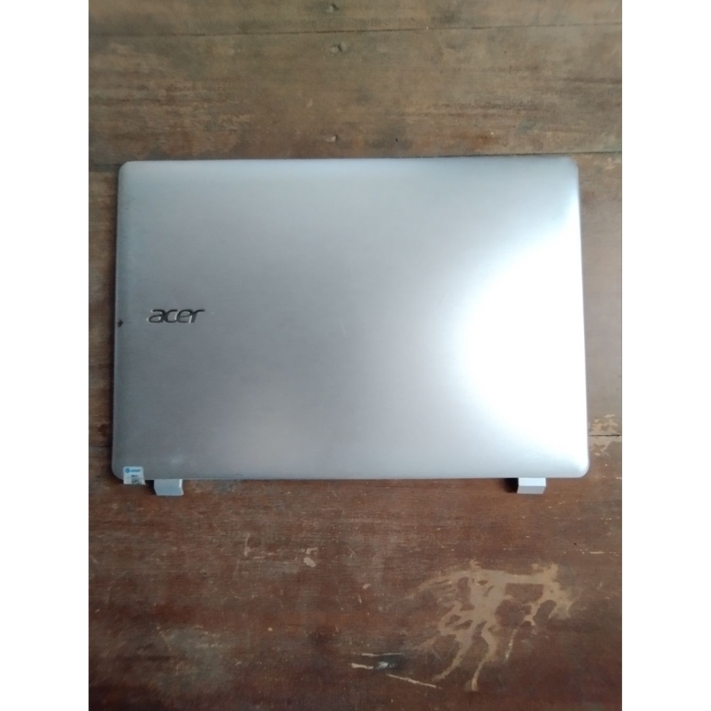 casing kesing atas LCD cover case Acer aspire Es1-131 original