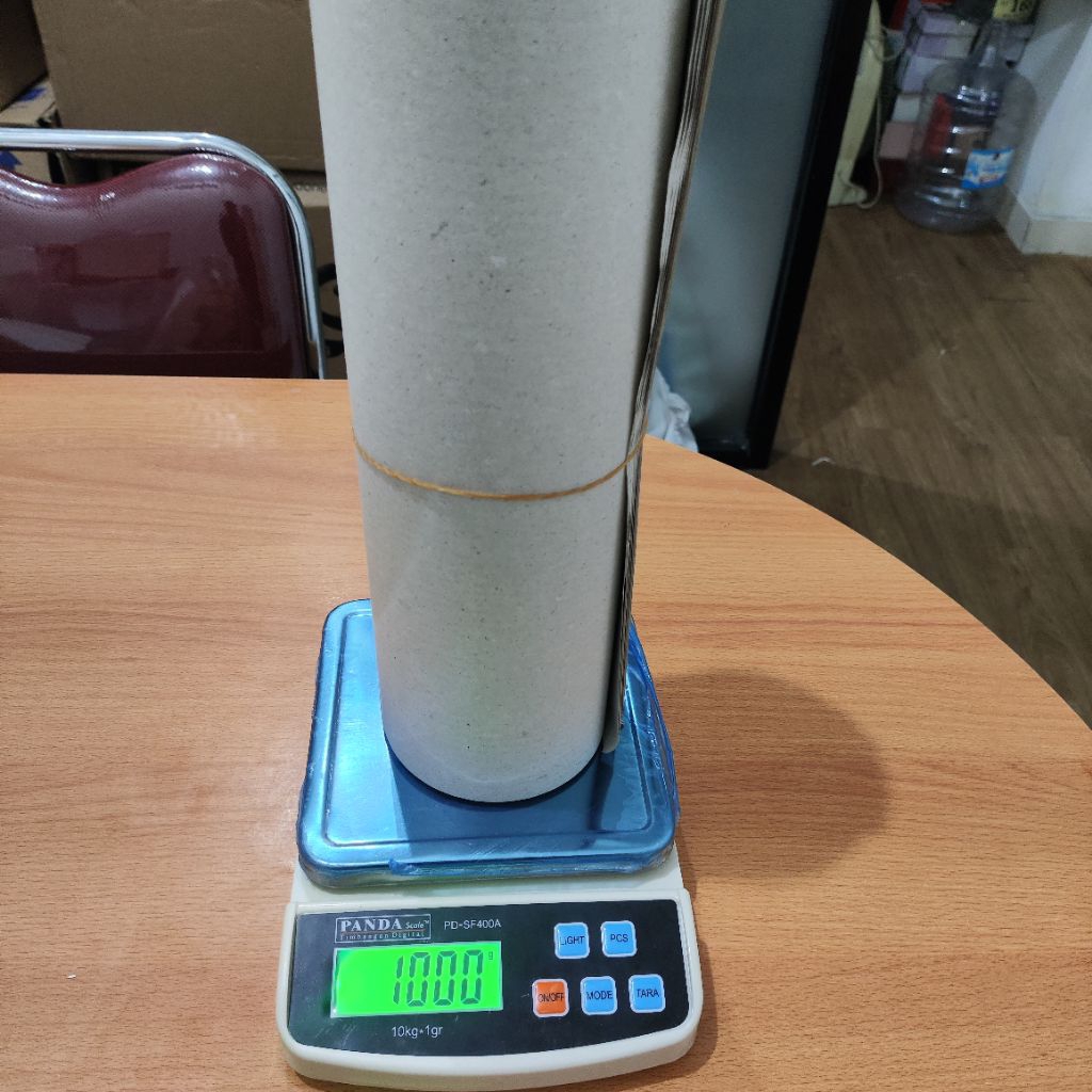 KERTAS KORAN POLOS BERSIH BUNGKUS NASI UKURAN 31 X 45 BERAT 1KG KERTAS PELAPIS NASI PADANG ALAS GORE