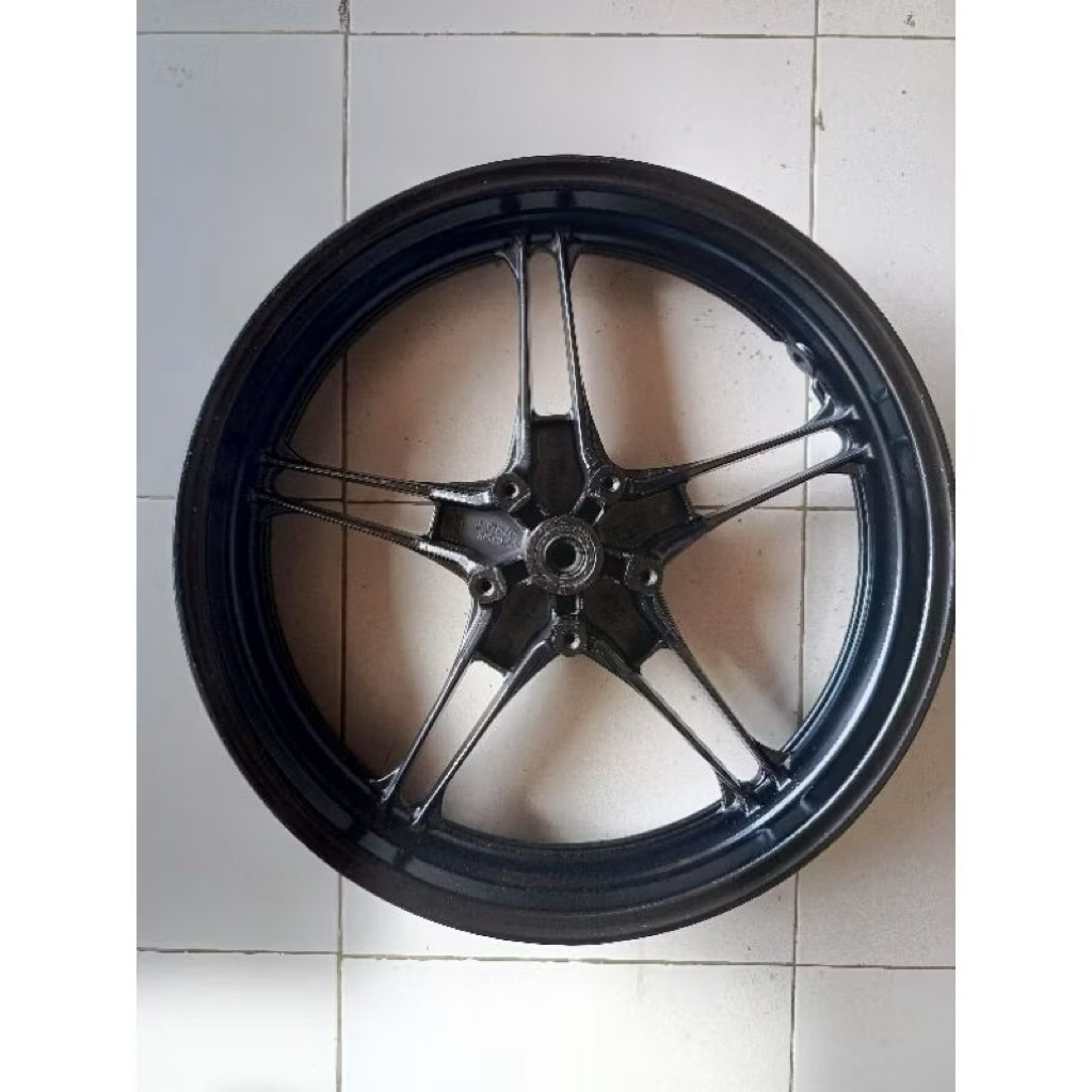 VELG / PELEK BELAKANG YAMAHA VIXION NEW NVL / NVA ASLI CABUTAN