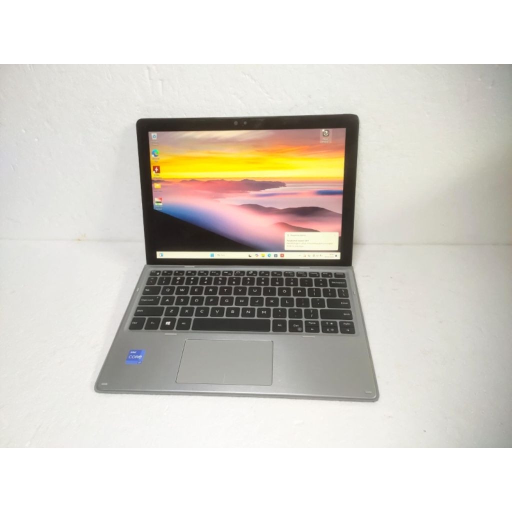 B300 Notebook Dell latitude 7200 2in1 core i7 gen8 Ram 16GB ssd 1TB keyboard backlight layar fullhd