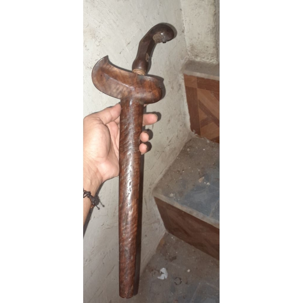 keris jalak tilam upih dan keris jalak sinom