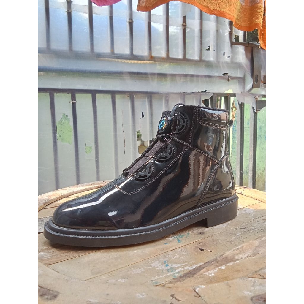 sepatu pdh tali putar TNI/porli security black
